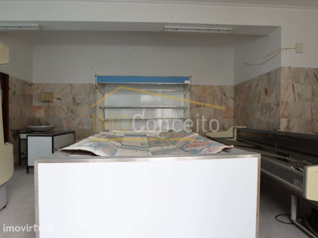 Loja com cave| Centro do Entroncamento - Grande imagem: 4/17