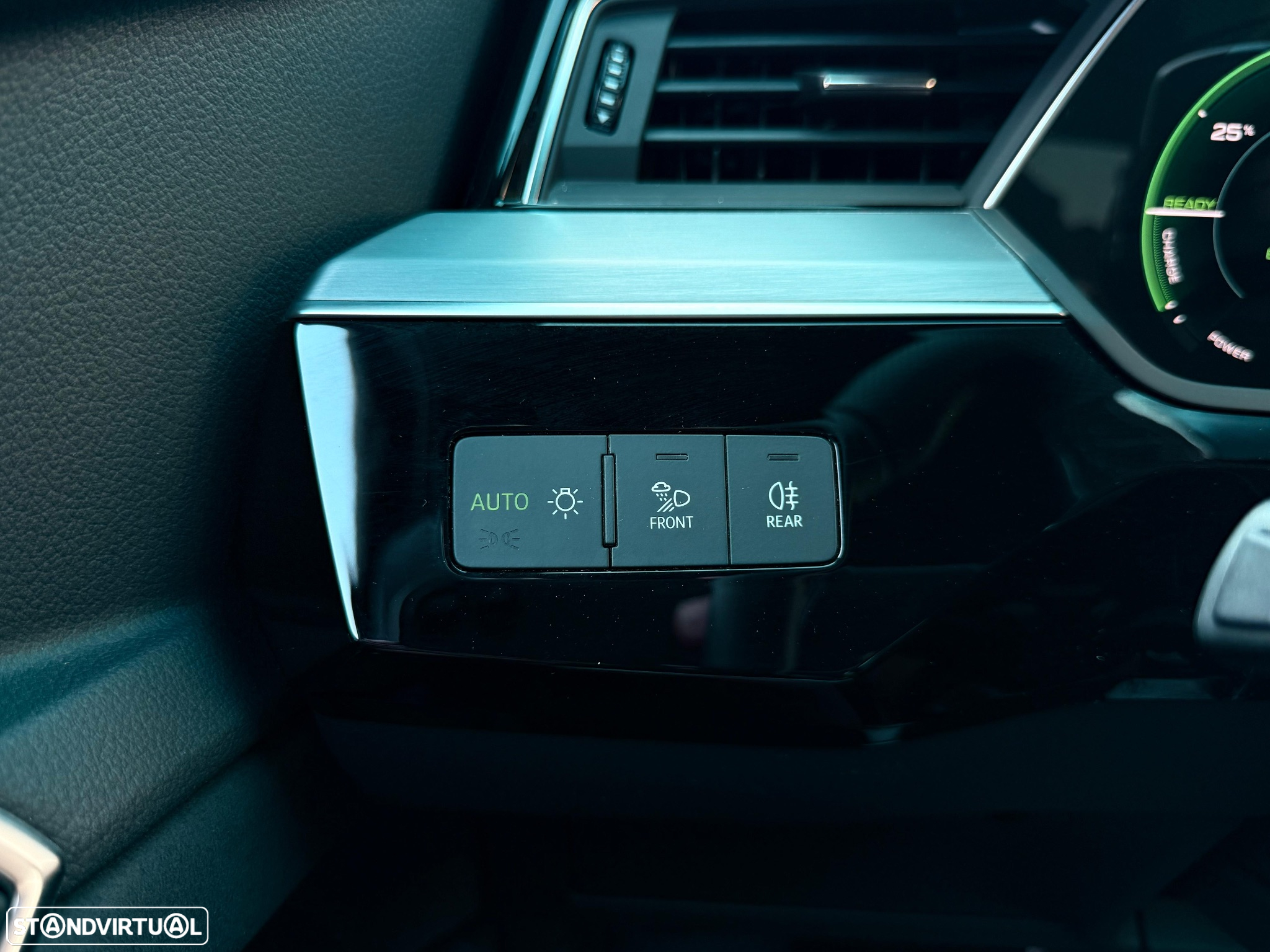 Audi Q8 e-Tron Sportback 50 quattro S line - 27