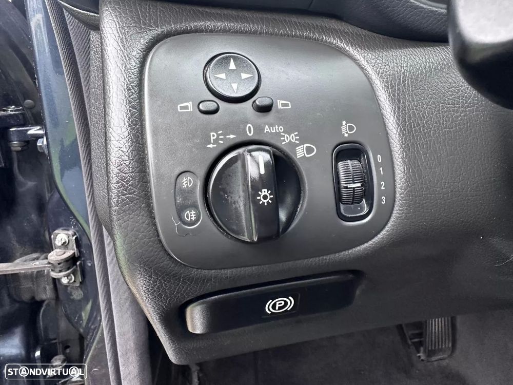 Mercedes-Benz C 220 CDi Avantgarde - 24