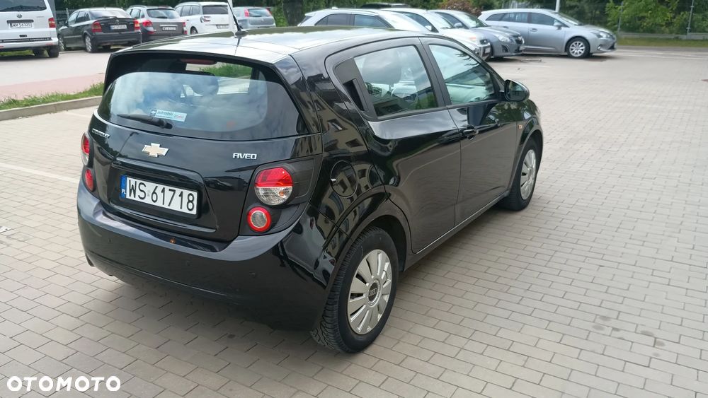 Chevrolet Aveo 1.4 16V LT - 5