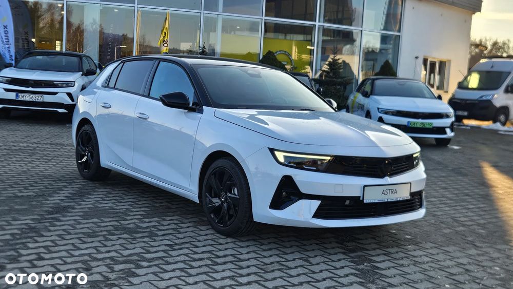 Opel Astra 1.2 T GS S&S - 21