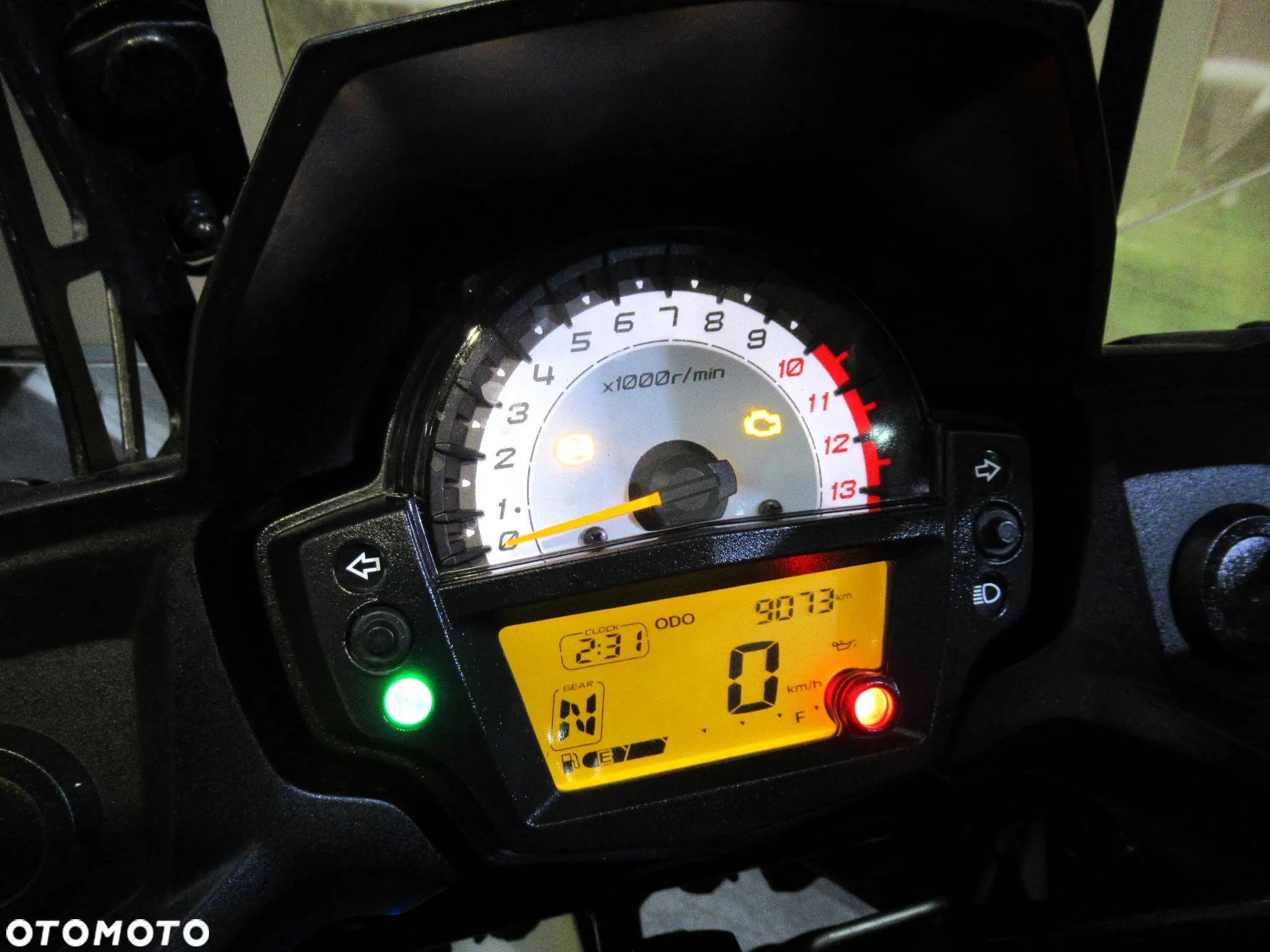 Kawasaki Versys 650 - 12