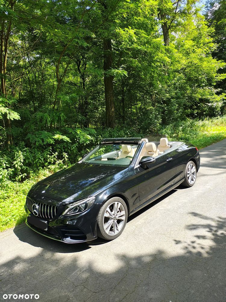 Mercedes-Benz Klasa C 300 9G-TRONIC Edition 1 - 3