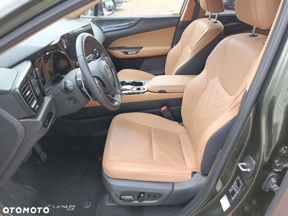 Lexus NX - 9