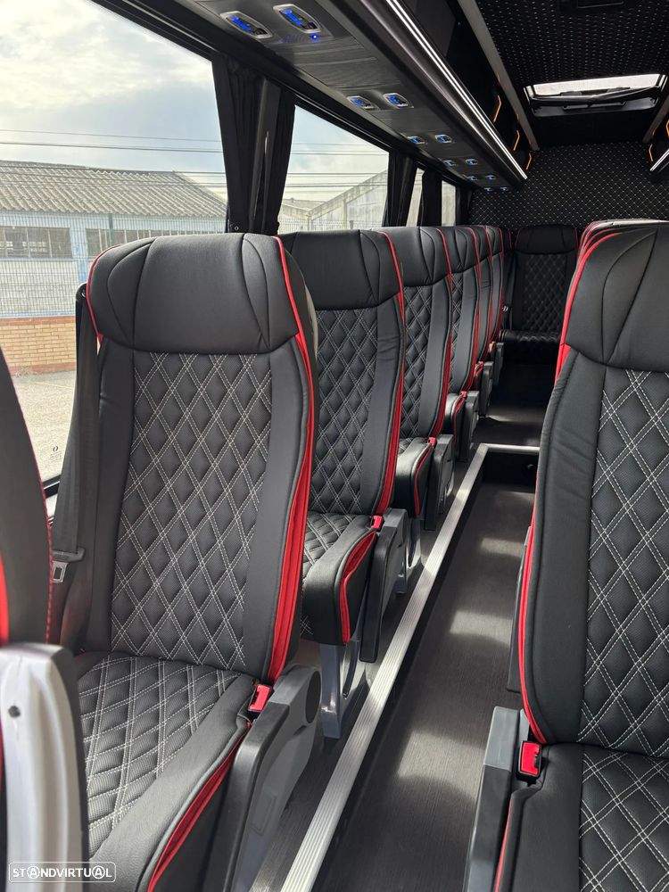 Mercedes Benz Sprinter - 7