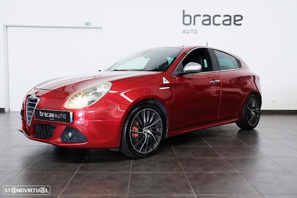 Alfa Romeo Giulietta 1.8 TBi 16V Quadrifoglio Verde - 4