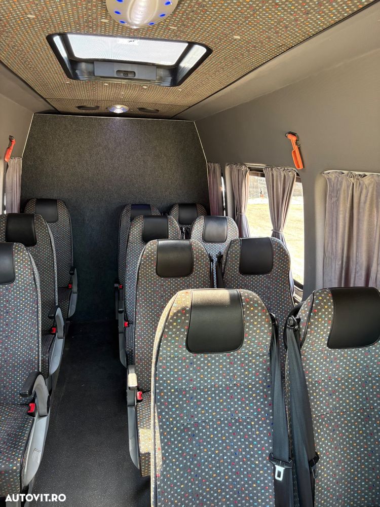 Mercedes-Benz Sprinter - 16