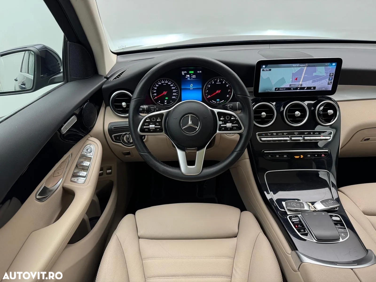 Mercedes-Benz GLC 300 e 4MATIC - 6
