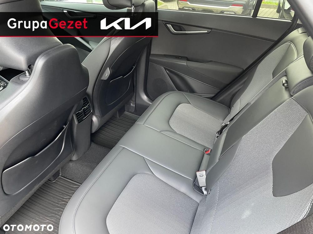 Kia Niro - 15
