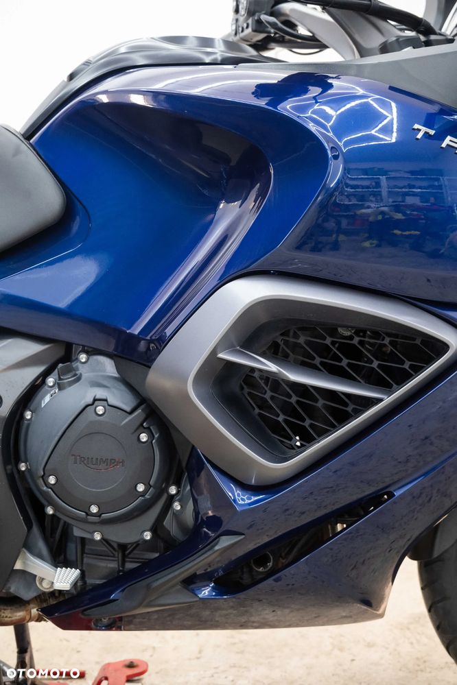 Triumph Trophy - 12