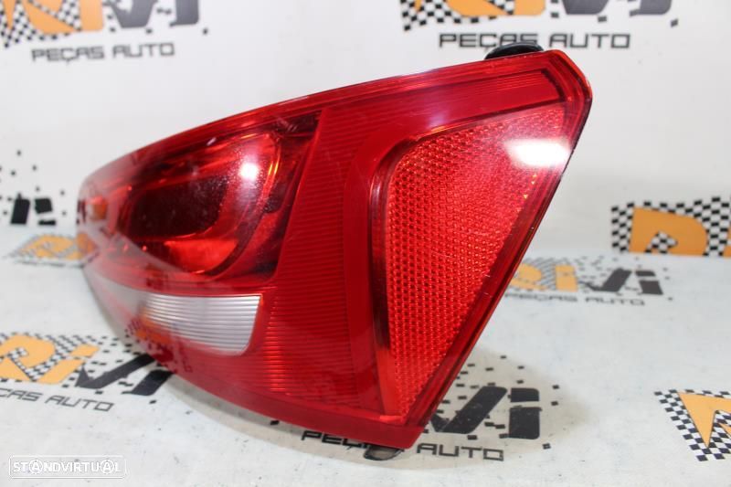 Farolim Direito Audi Q5 (8Rb)  8R0945094 / 8R0 945 094 - 4