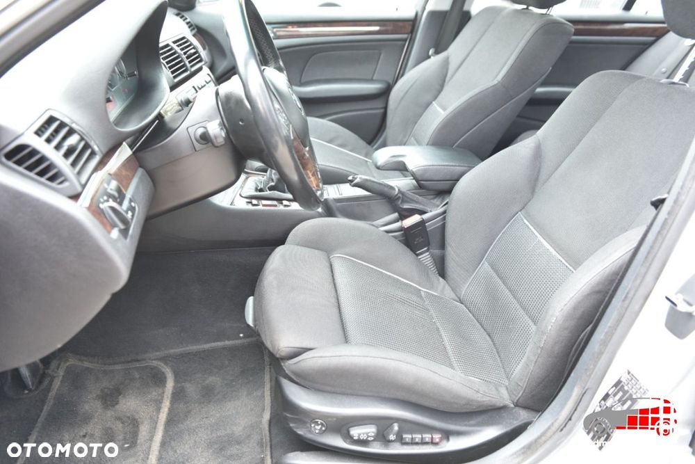 BMW Seria 3 - 16