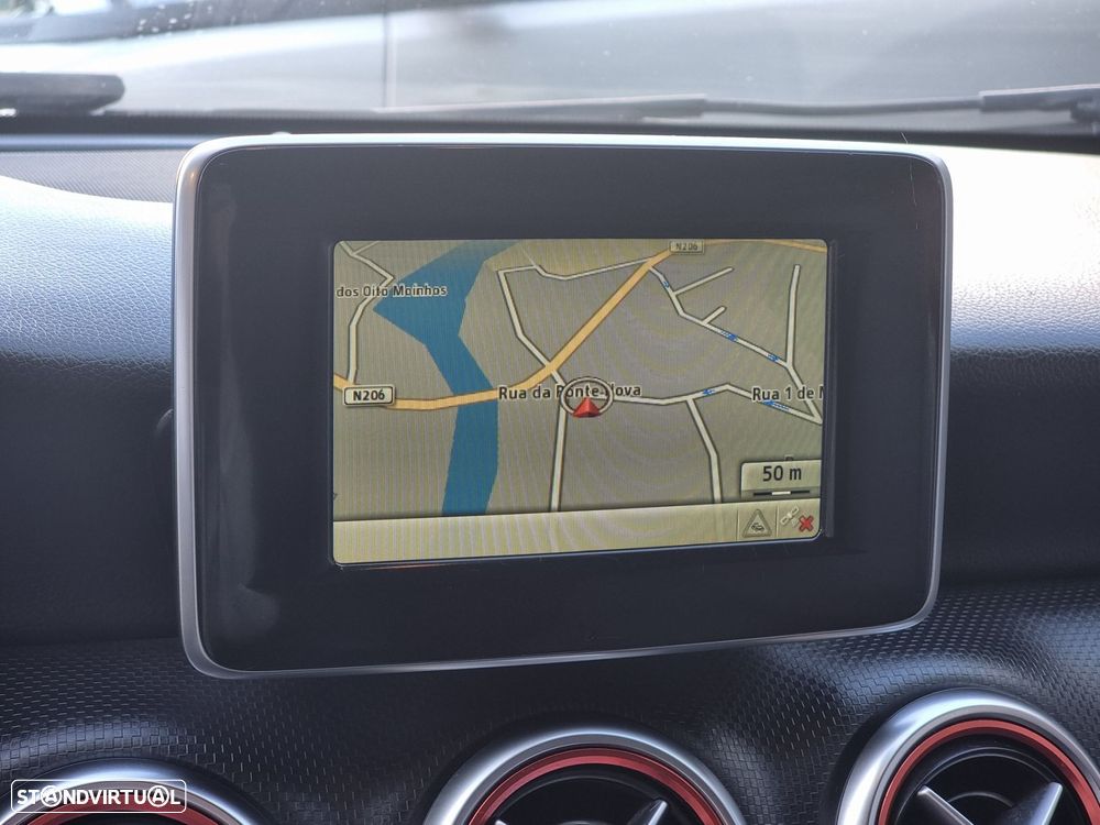 Mercedes-Benz A 200 - 12
