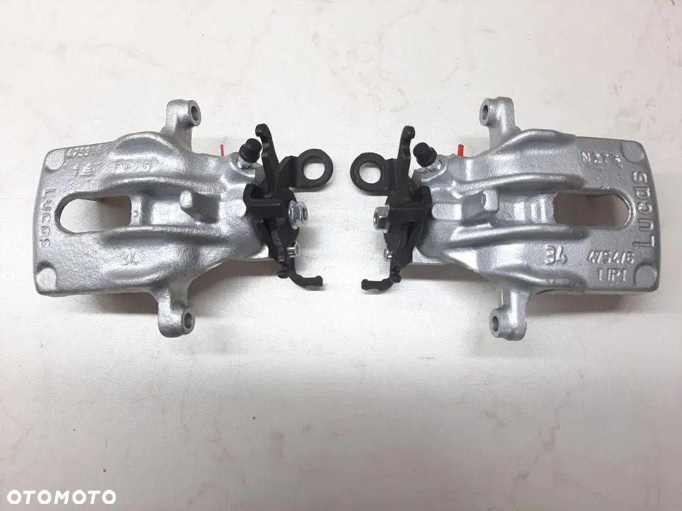 Zacisk tył Lewy Prawy Ford Focus MK1 - 2
