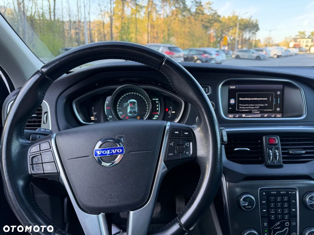 Volvo V40 D2 Summum - 10