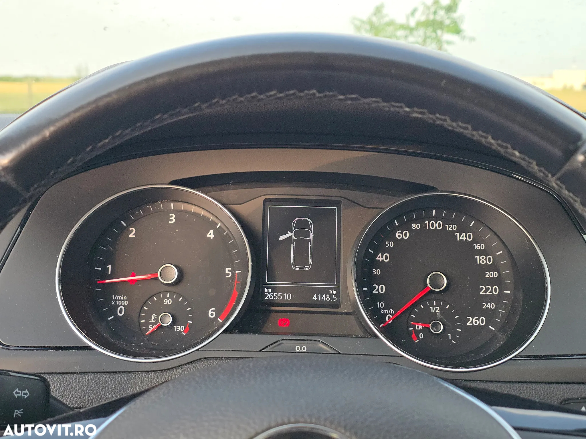Volkswagen Passat - 15