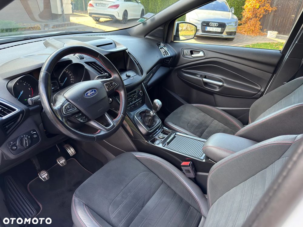 Ford Kuga 2.0 TDCi FWD Edition - 6