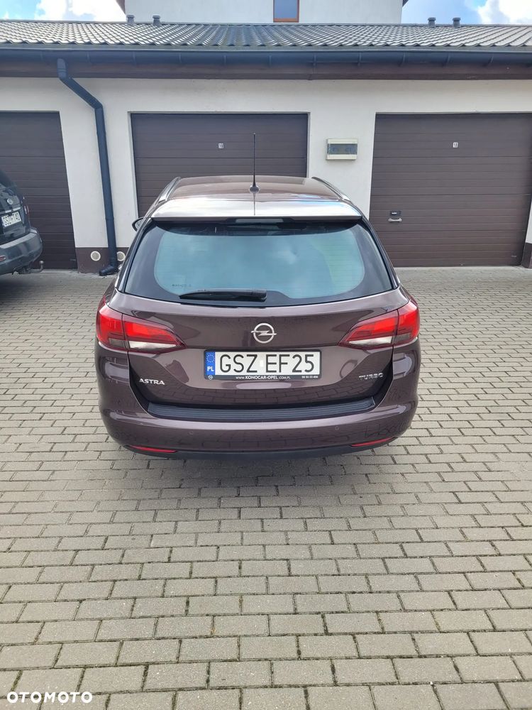 Opel Astra 1.4 T Enjoy - 11