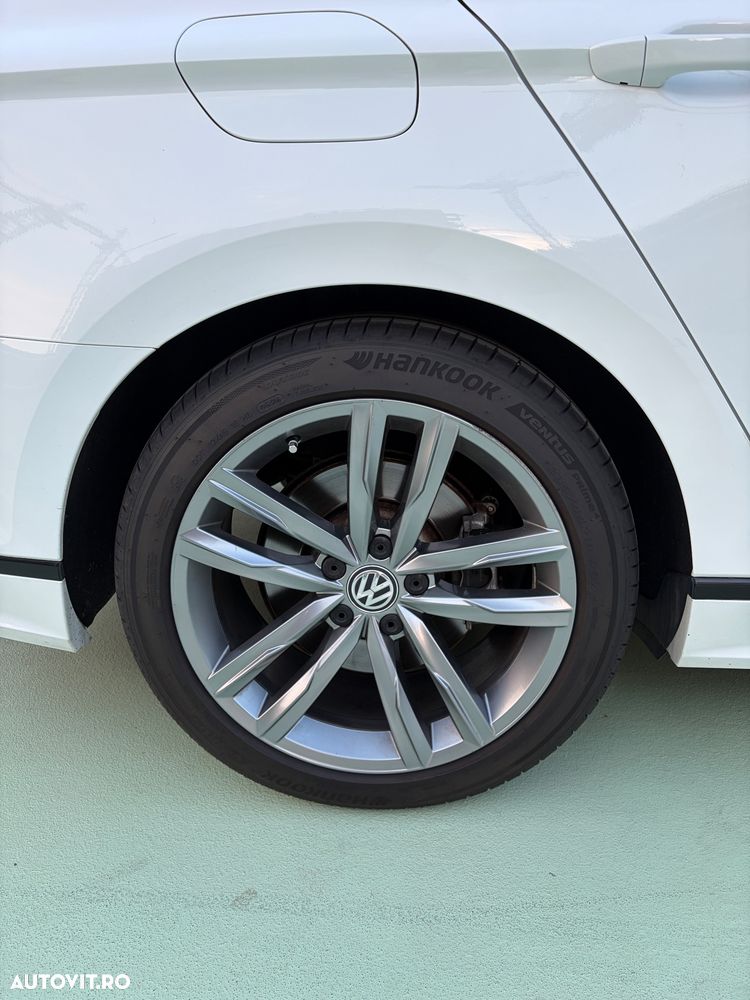 Volkswagen Passat 2.0 TDI DSG 4Motion Highline - 19