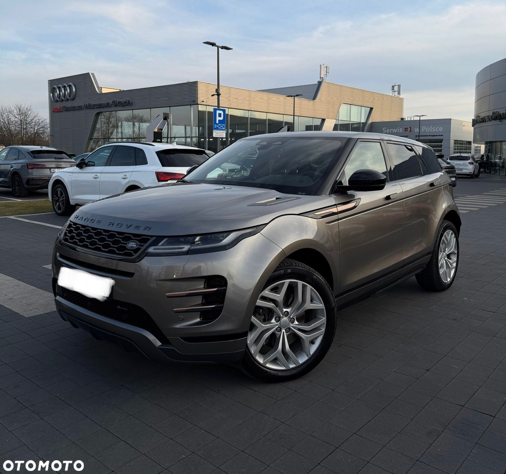 Land Rover Range Rover Evoque - 1