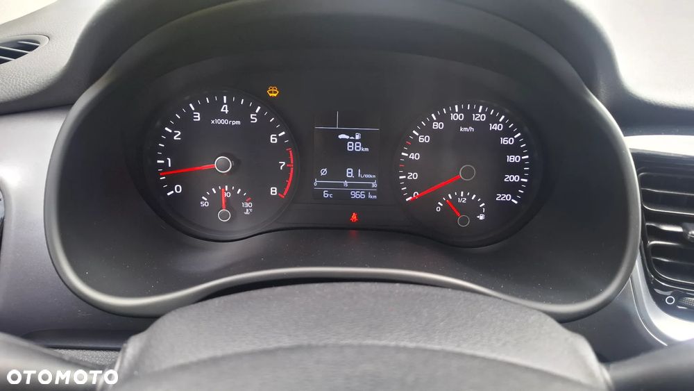 Kia Stonic 1.4 L - 18