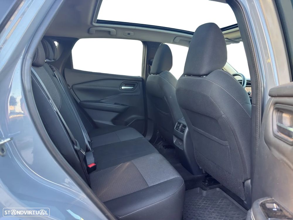 Nissan Qashqai 1.3 DIG-T N-Connecta J18 Led - 17