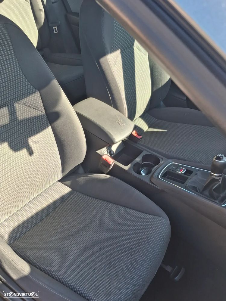 SEAT Leon ST 1.6 TDI Style S/S - 12