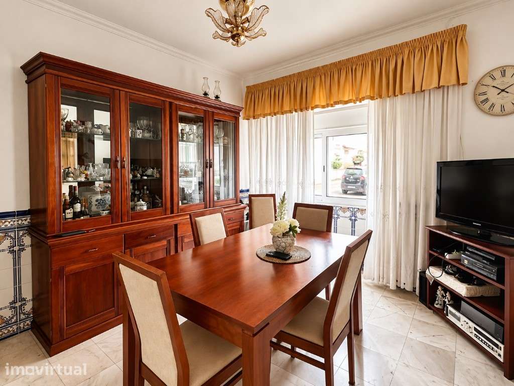 Moradia T6 com vista para a serra de Montejunto - Cadaval - Grande imagem: 3/13
