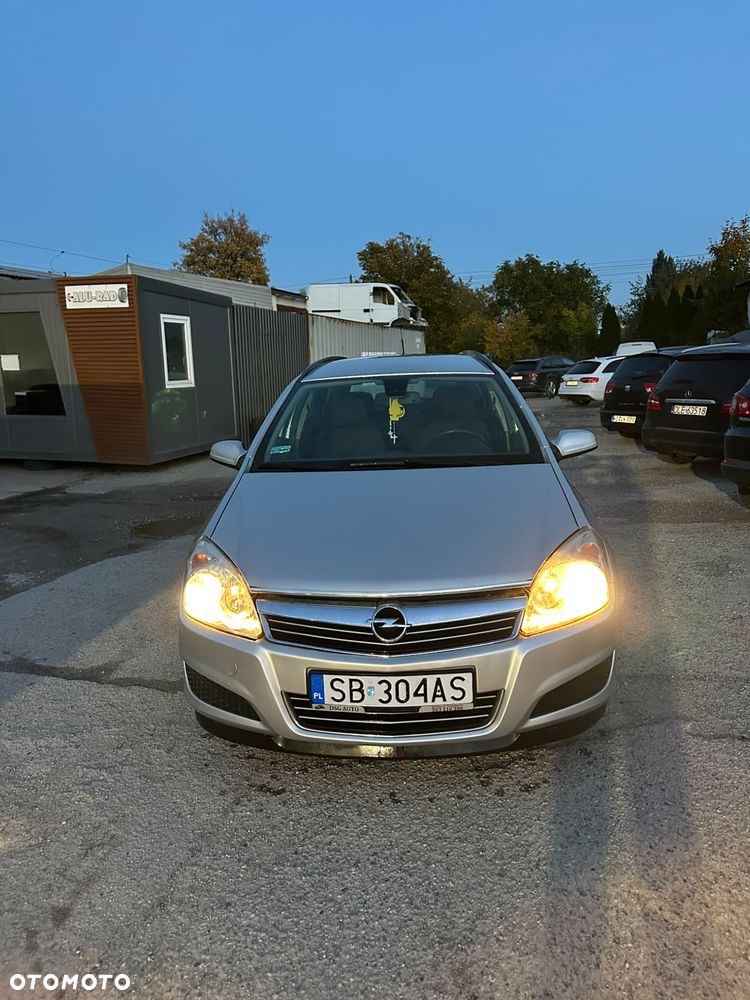 Opel Astra 2008 photo 4