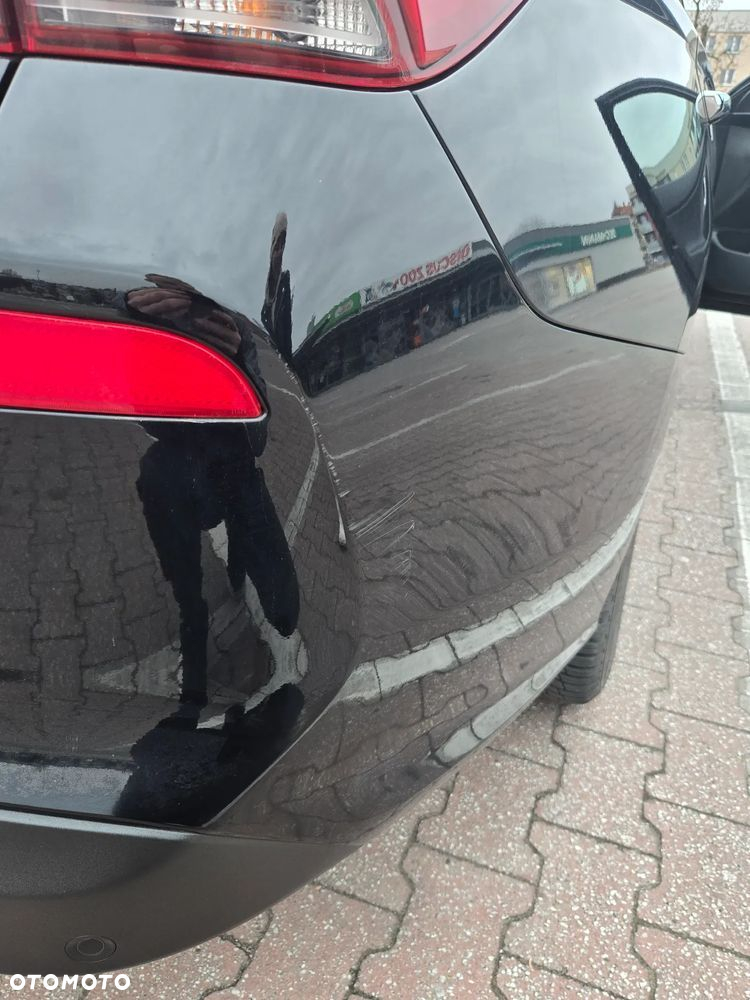 Hyundai i30 1.6 D Premiere Style - 8