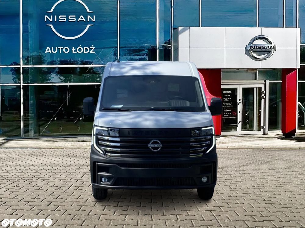 Nissan Interstar - 8