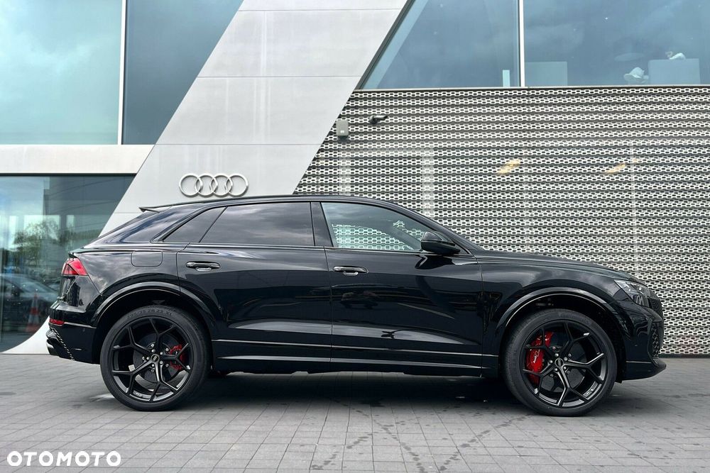 Audi RS Q8 - 29
