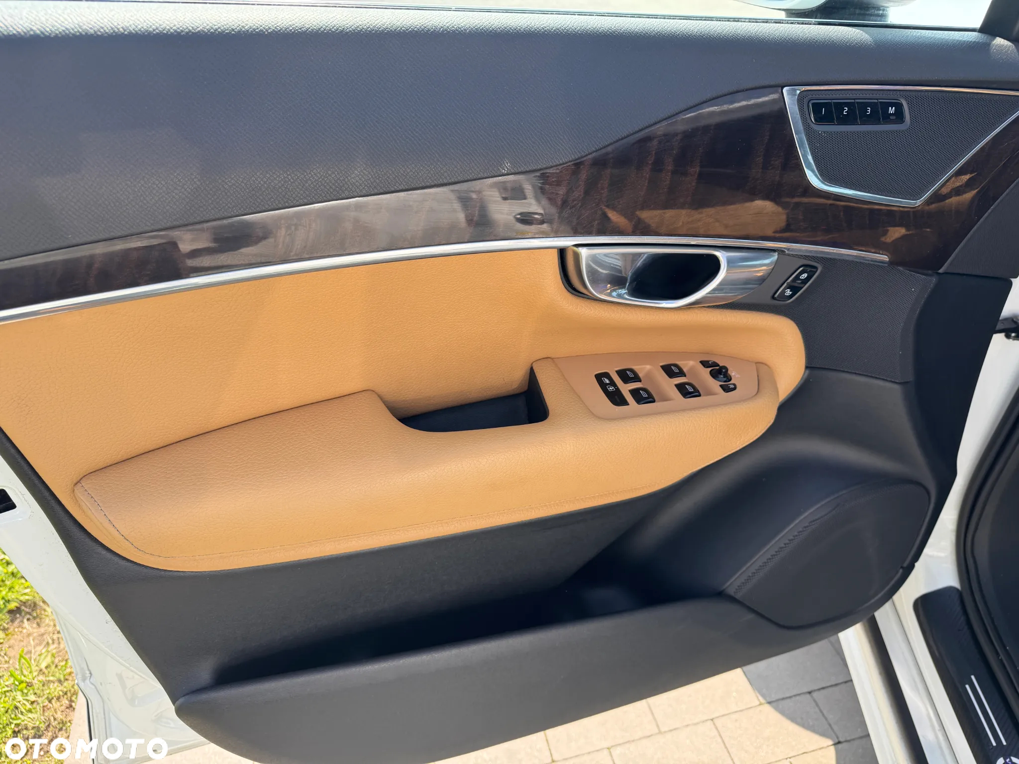 Volvo XC 90 T6 AWD Momentum 7os - 12
