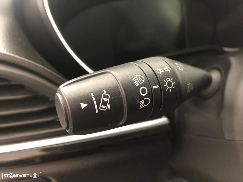 Fiat Tipo Cross 1.3 Multijet - 13