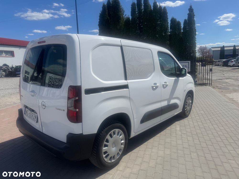 Opel COMBO - 4
