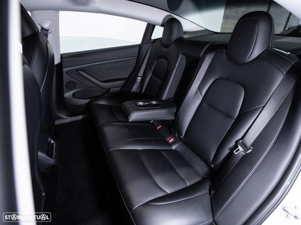 Tesla Model 3 Long-Range Dual Motor AWD - 11