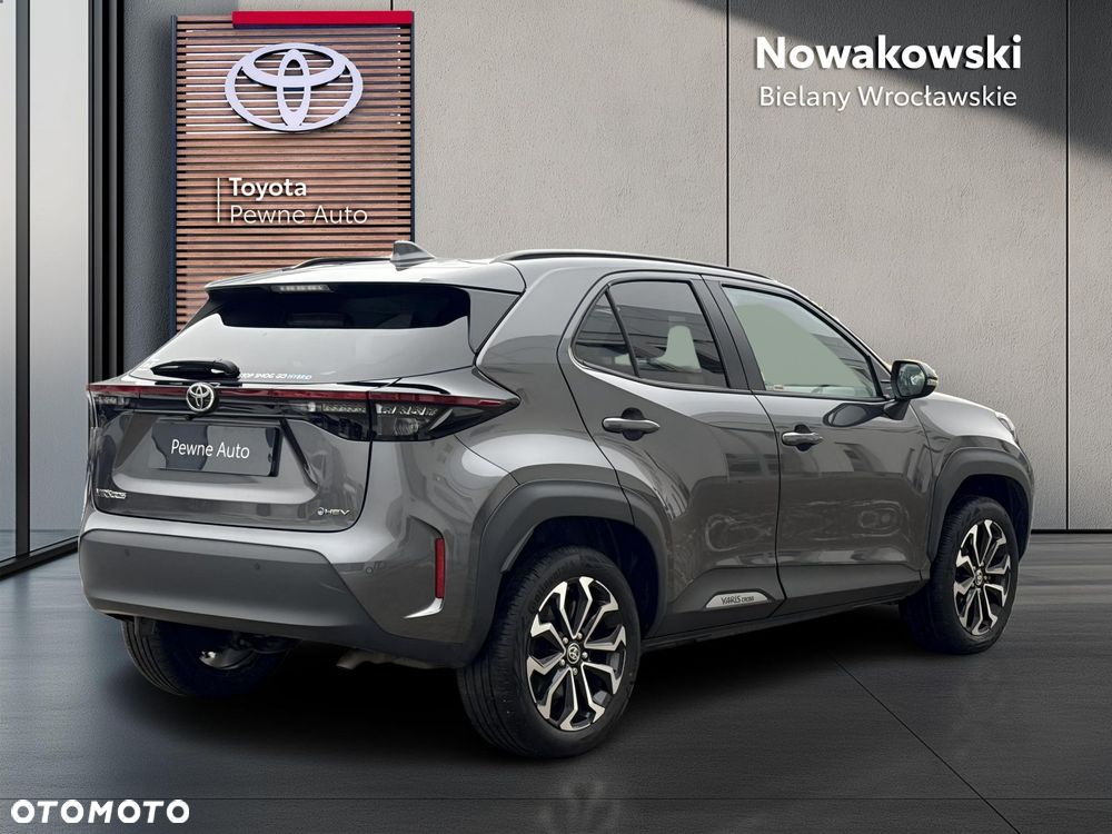 Toyota Yaris Cross Hybrid 1.5 Style - 28