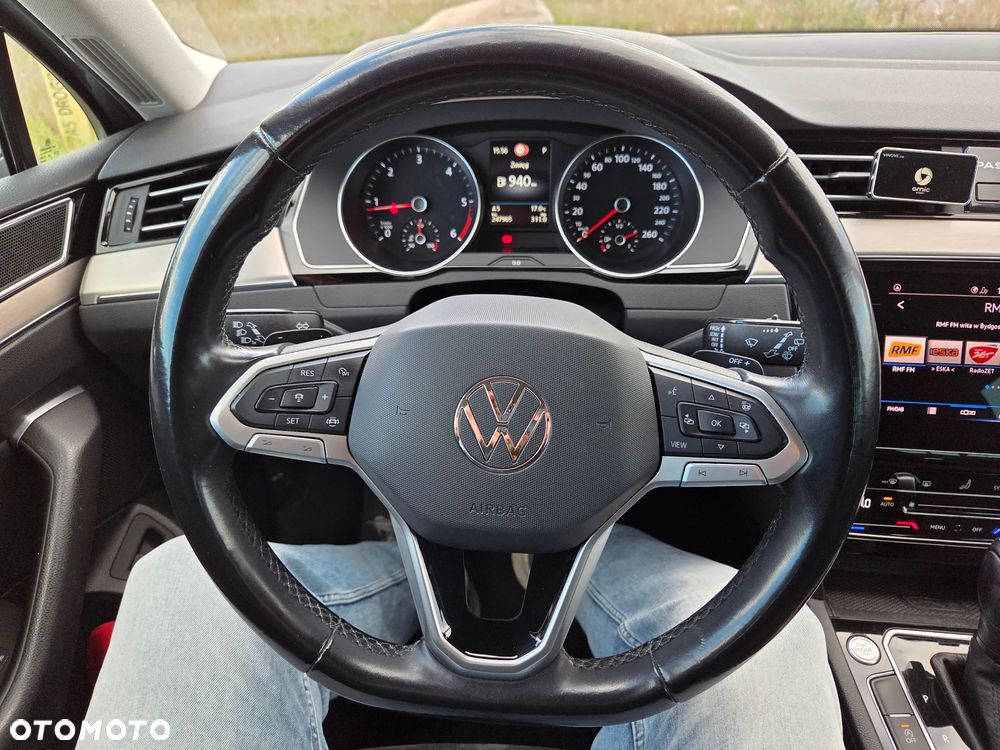 Volkswagen Passat Variant 2.0 TDI DSG (BlueMotion Technology) Highline - 16
