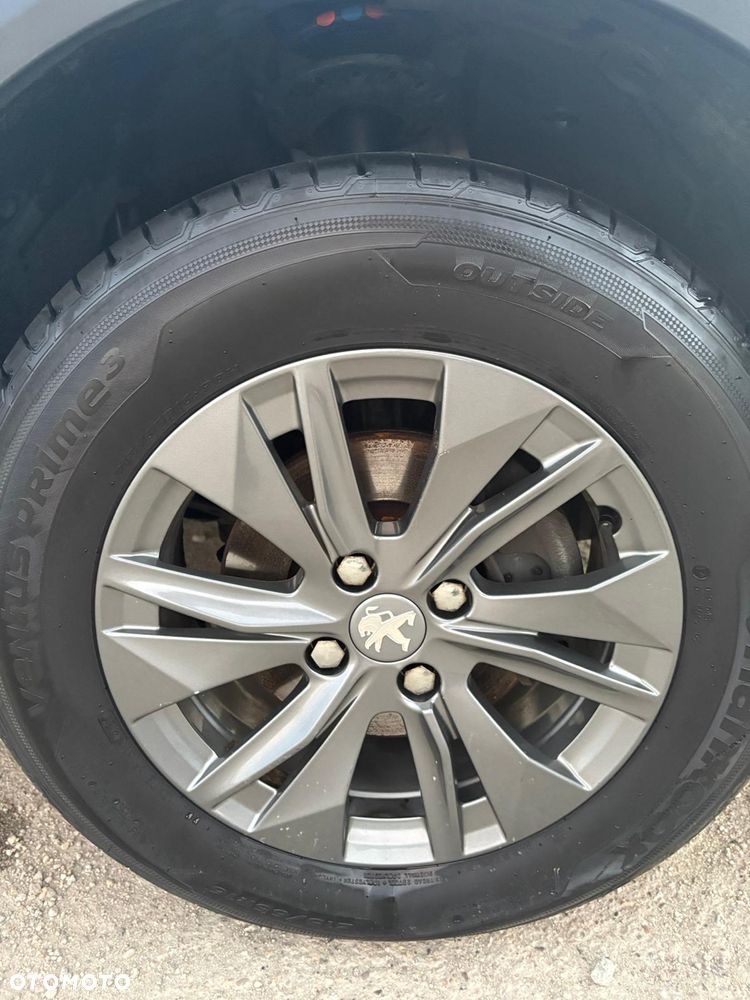 Peugeot 2008 BlueHDi 110 Active - 32
