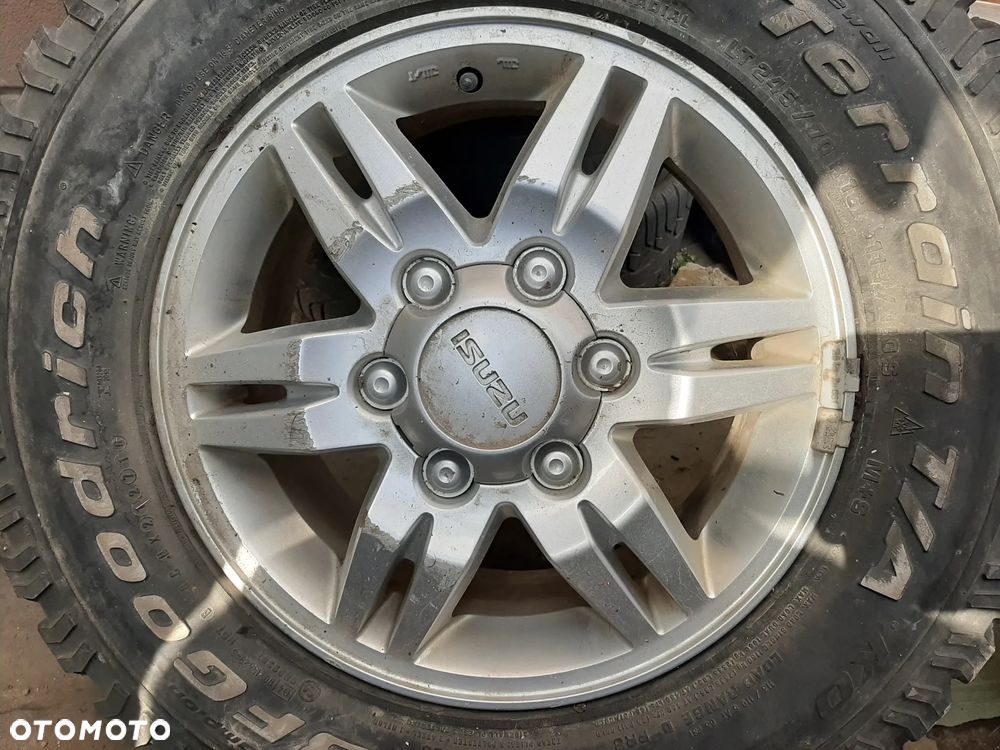 Koła felgi opony 16 ISUZU D-MAX 6x139,7 - 5