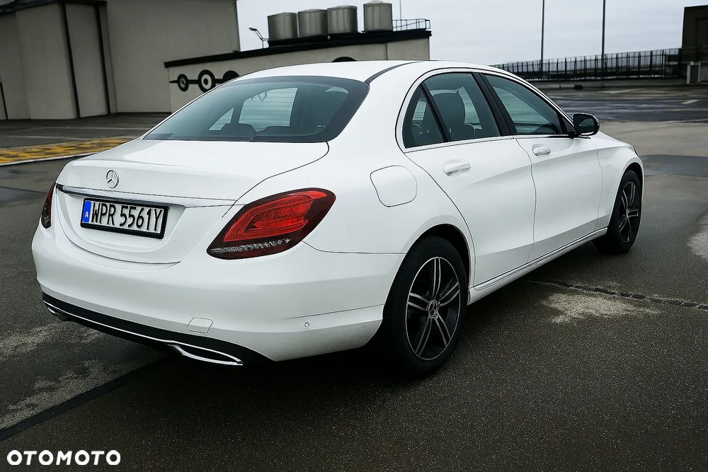Mercedes-Benz Klasa C 160 Business Edition 9G-TRONIC - 5