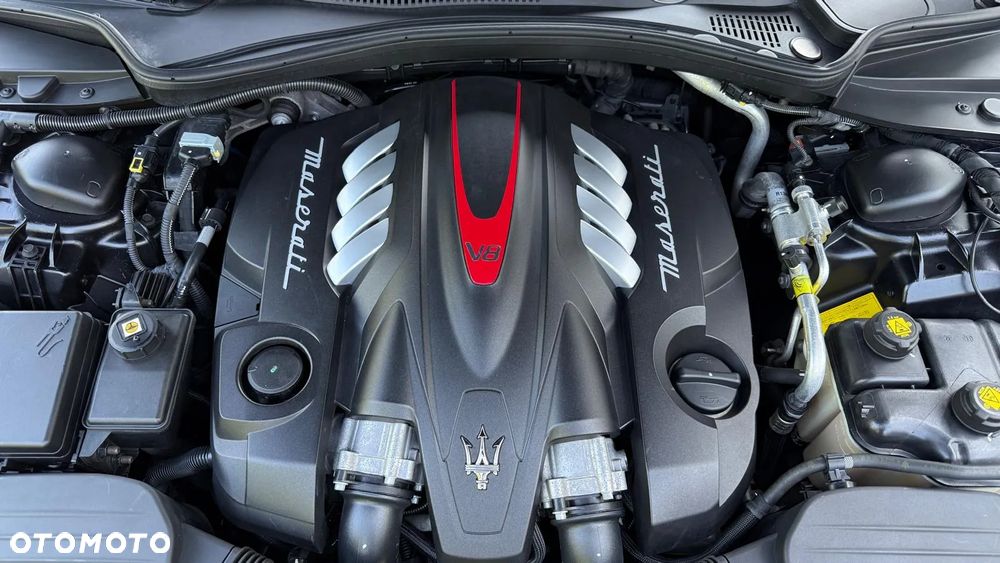 Maserati Quattroporte GranSport GTS - 17