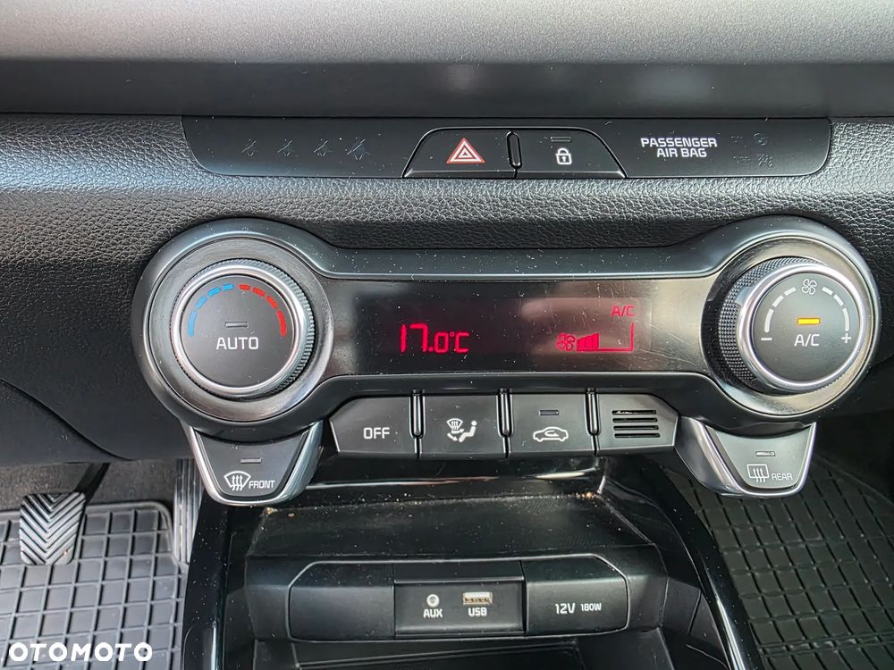 Kia Rio 1.4 L - 20
