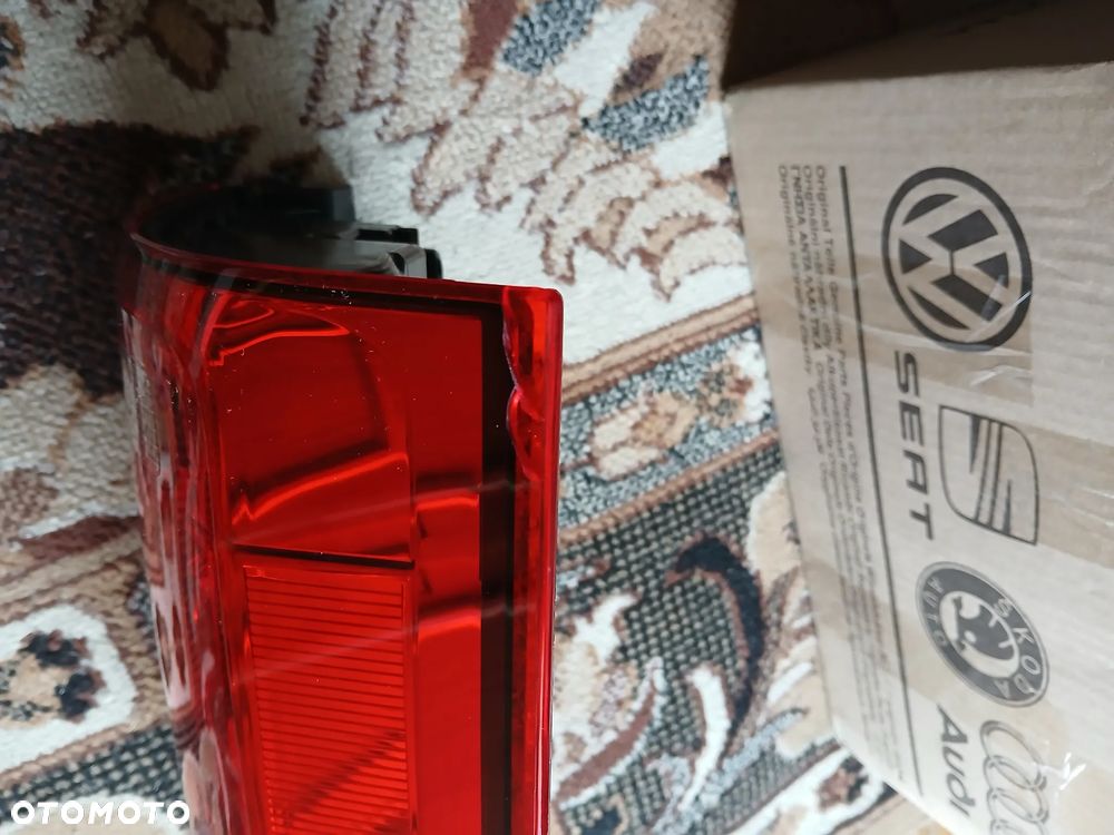 VW transporter T6 lampa tył lewa 7E0945207E - 4