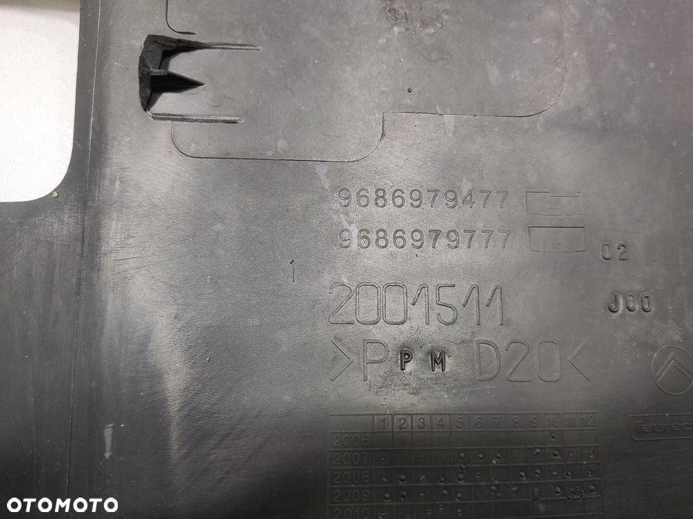 OSŁONA GÓRNA PASA PRZÓD PRZEDNIEGO CITROEN C5 III X7 9686979777 2008-2011 - 9