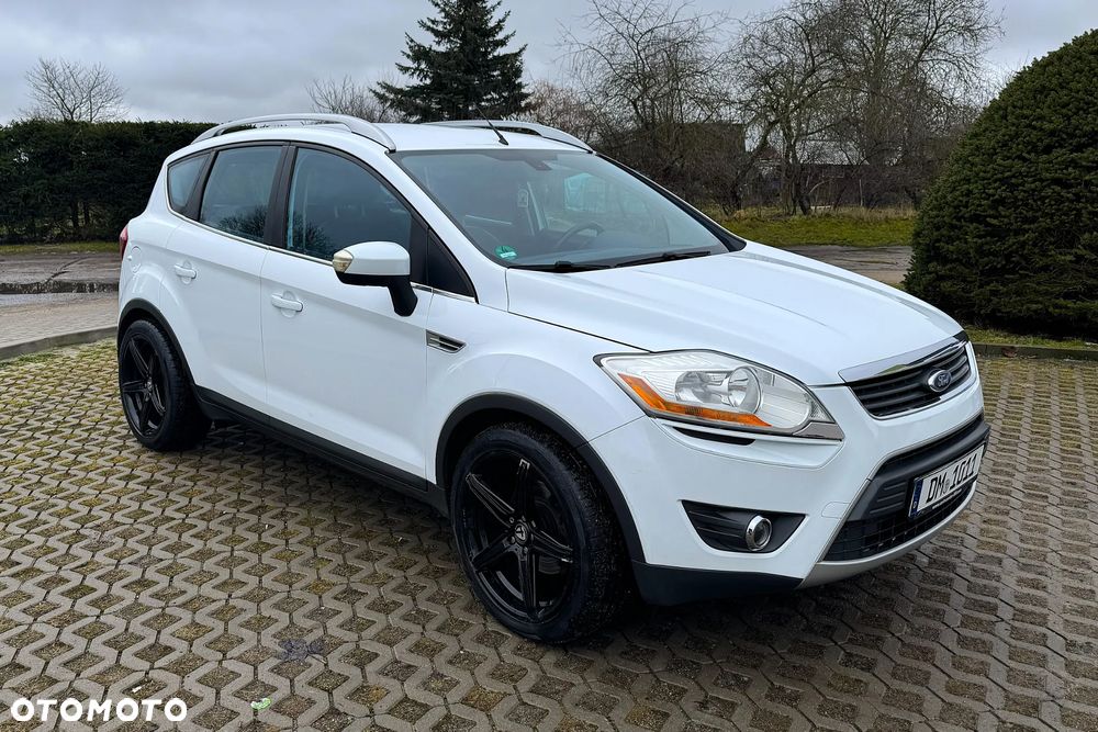 Ford Kuga 2.5 4x4 Titanium - 1