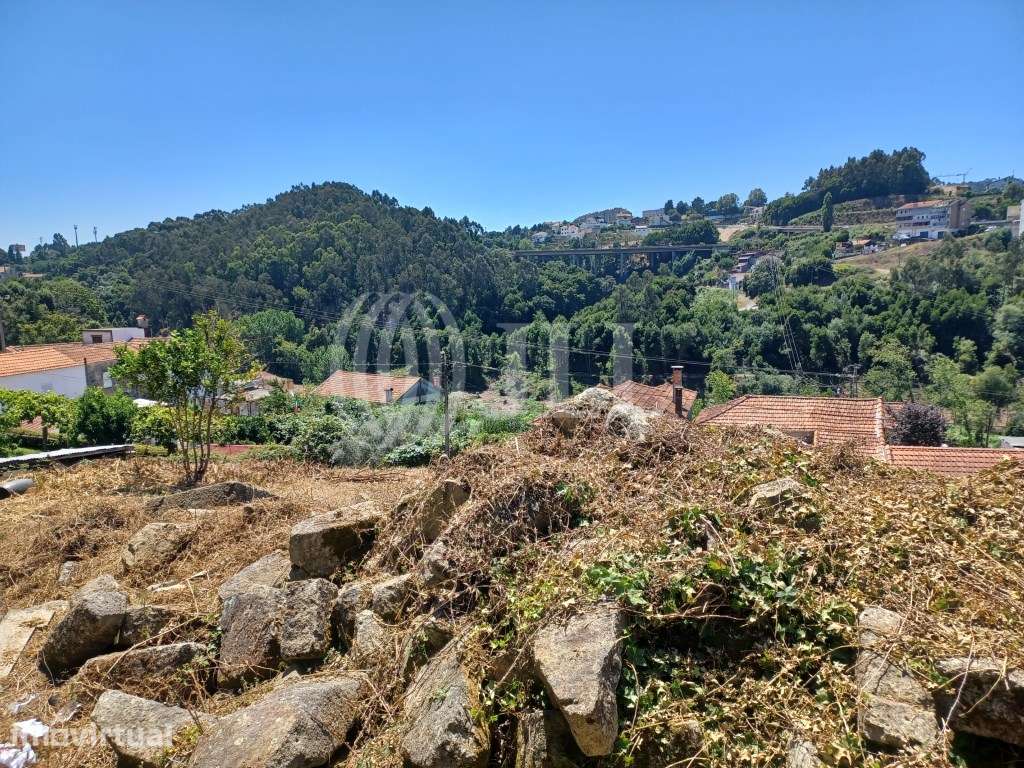 Terreno com projeto aprovado, em Vila Nova de Gaia, Porto - Grande imagem: 2/15