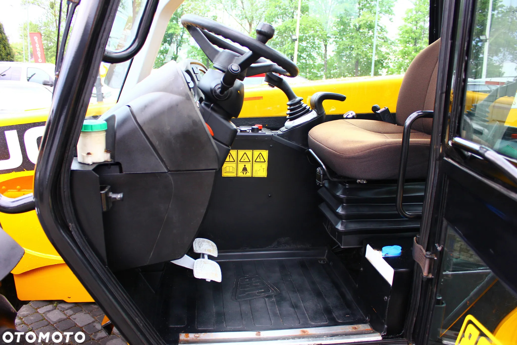 JCB ŁADOWARKA TELESKOPOWA JCB 526-56 AGRI  3 TRYBY SKRĘTNE JOYSTICK SILNIK 4.4L 4X4 - 13