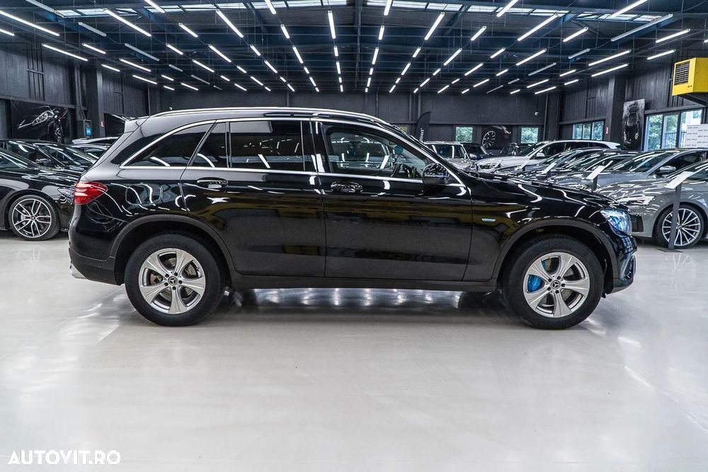 Mercedes-Benz GLC 350 e 4MATIC - 26