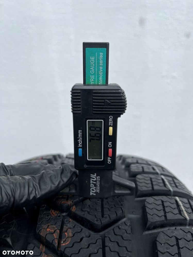 OPONA 225/50/17 98H PIRELLI WINTER SOTTOZERO 3 - 3